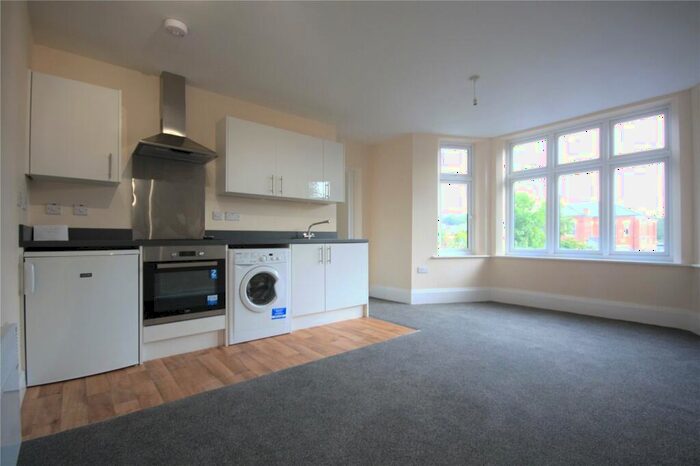 2 Bedroom Apartment To Rent In Kingswood House, Pelham Road, Nottingham, Nottinghamshire, NG5