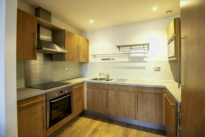 2 Bedroom Apartment To Rent In Merchants Quay, Leeds City Centre, LS9