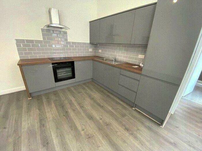 1 Bedroom Apartment To Rent In Old Lansdowne Road, West Didsbury, Manchester, M20