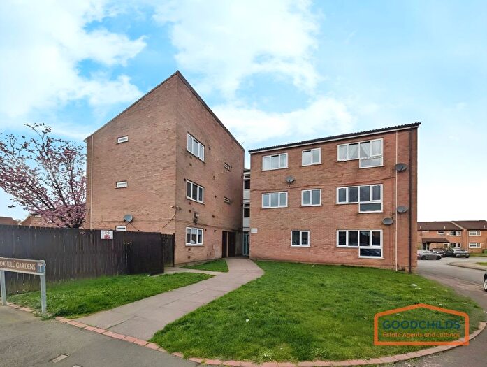 2 Bedroom Flat To Rent In Moxhull Gardens, New Invention, WV12