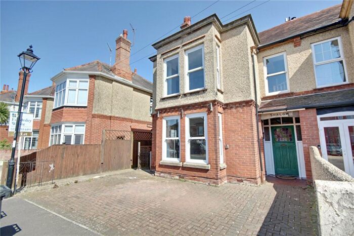 4 Bedroom Semi-Detached House To Rent In Elmhurst Road, Gosport, Hampshire, PO12
