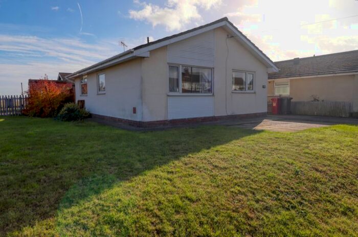 3 Bedroom Detached Bungalow To Rent In Wiltshire Avenue, Burton-Upon-Stather, Scunthorpe, DN15