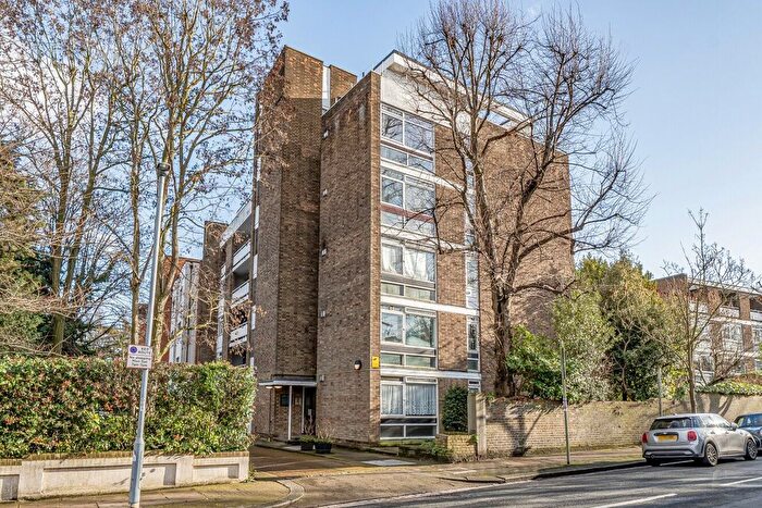 1 Bedroom Flat For Sale In Upper Richmond Road, Putney, London, SW15