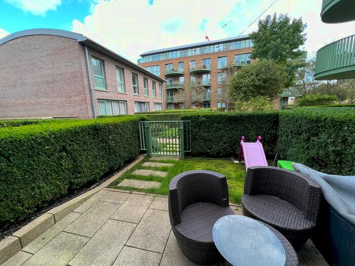 3 Bedroom Town House To Rent In Ottley Drive, London, SE3