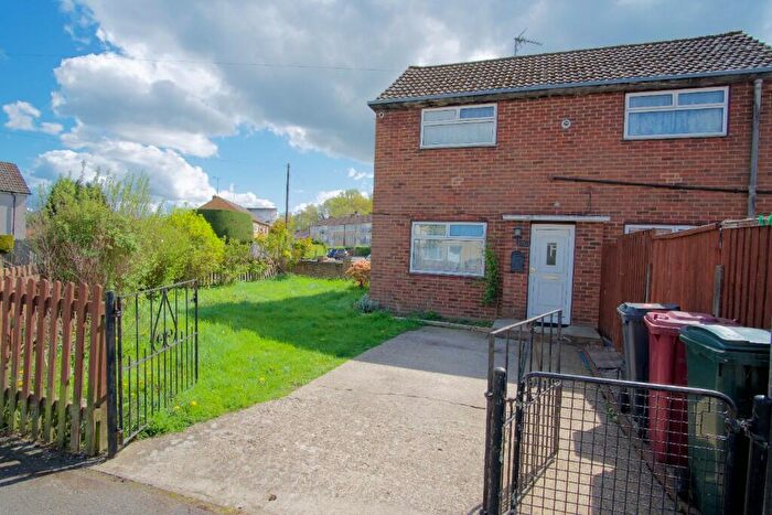 2 Bedroom Semi Detached House To Rent In Usk Road, Reading, Berkshire, RG30