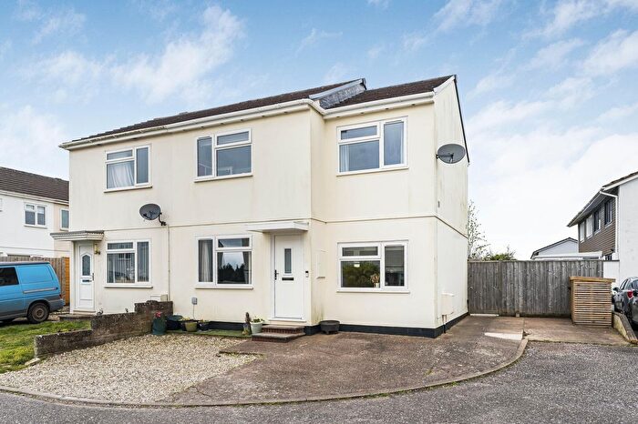 3 Bedroom Semi-detached House For Sale In Poundsland, Broadclyst, EX5