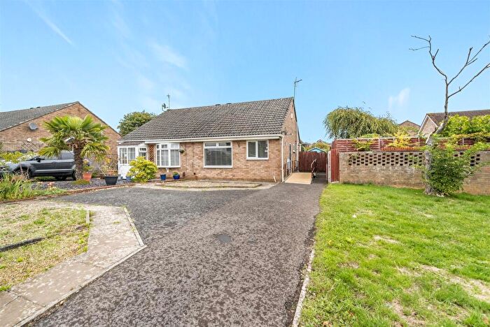 1 Bedroom Semi-Detached Bungalow For Sale In Long Beach Road, Longwell Green, Bristol, BS30