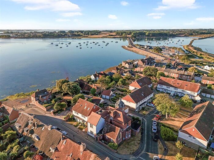 3 Bedroom Flat For Sale In Langstone High Street, Langstone, PO9