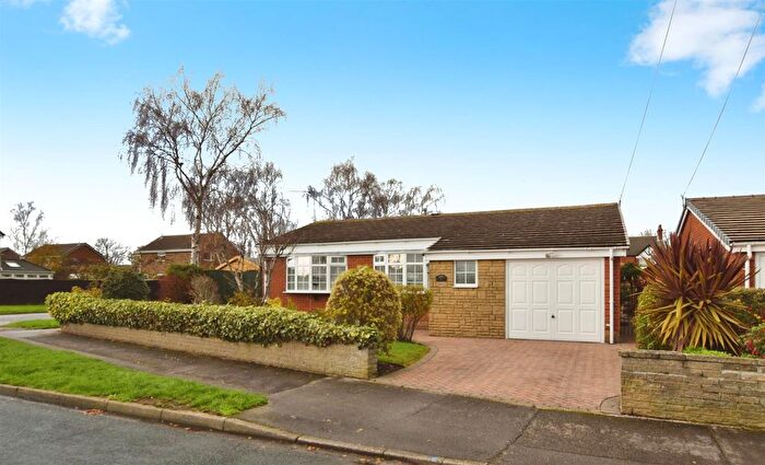 2 Bedroom Detached Bungalow For Sale In Brevere Road, Hedon, Hull, HU12
