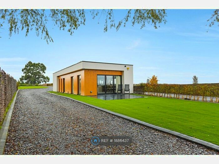 2 Bedroom Detached House To Rent In Bridle Road, Burton Joyce, Nottingham, NG14