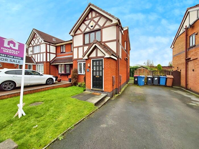 2 Bedroom Semi-Detached House For Sale In Waterslea, Eccles, M30