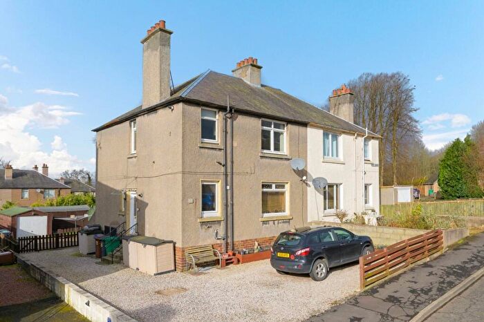 1 Bedroom Flat For Sale In East Avenue, Blairhall, KY12