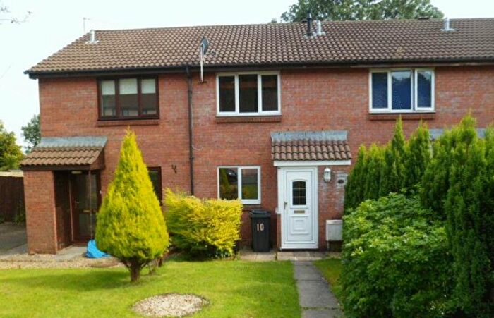 2 Bedroom Property To Rent In Open Hearth Close, Pontypool, NP4