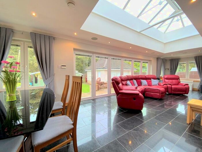 5 Bedroom Detached House For Sale In Kamiel House, Sunnyside Road