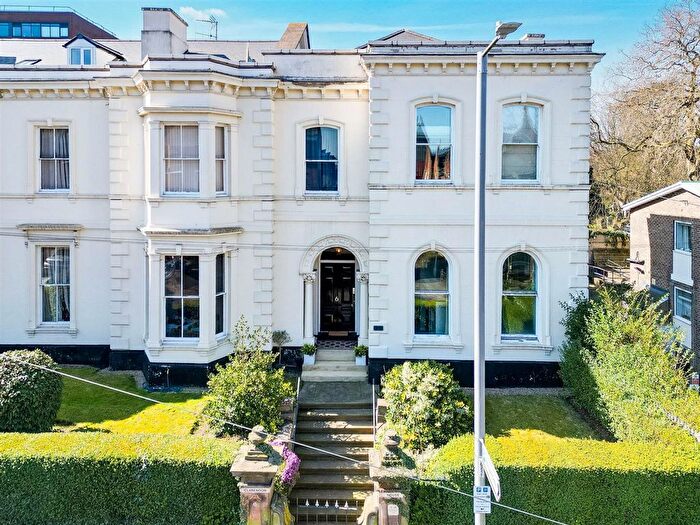 2 Bedroom Flat For Sale In Clarendon Street, Nottingham, NG1