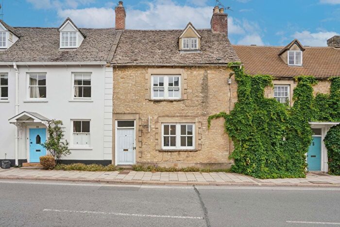 3 Bedroom Terraced House For Sale In West End, Witney, OX28