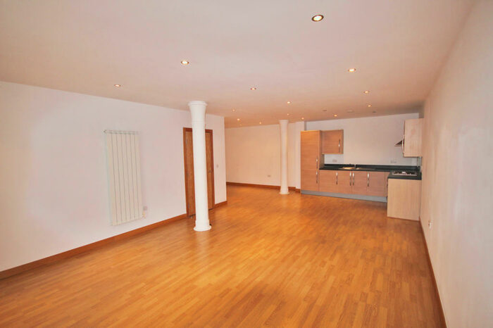 3 Bedroom Apartment To Rent In East Float Quay, Dock Road, Birkenhead, Merseyside, CH41