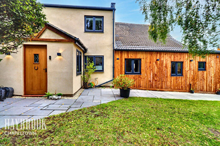 3 Bedroom Detached House For Sale In Wentworth Road, Thorpe Hesley, S61