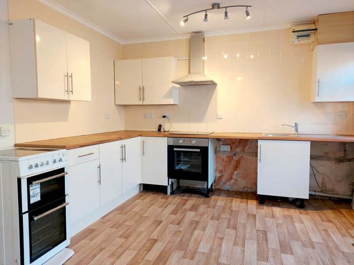 3 Bedroom End Of Terrace House To Rent In Tywarnhayle Road, Perranporth, TR6