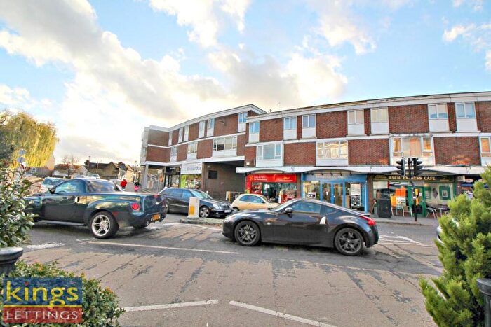 3 Bedroom Maisonette To Rent In High Street, Ware, SG12