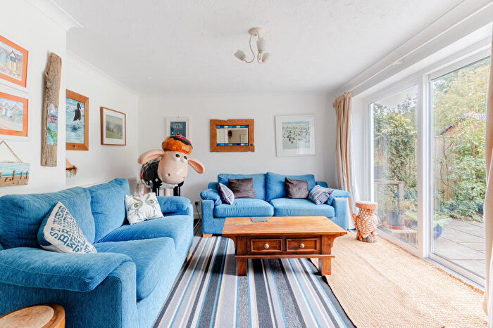 4 Bedroom Detached House For Sale In New Road Stoke Gifford, Bristol, BS34