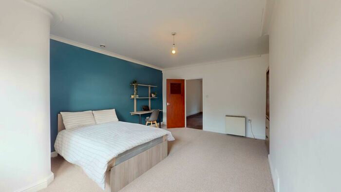 1 Bedroom Flat To Rent In Victoria Terrace, LS3