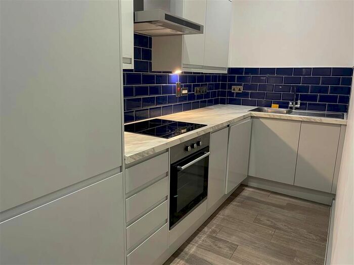 1 Bedroom Flat To Rent In St. Sepulchre Gate, Doncaster, DN1