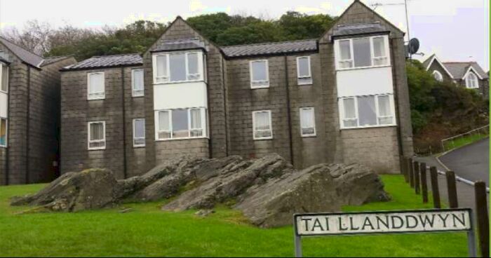 2 Bedroom Apartment To Rent In Tai Llanddwyn, Lord Street, Blaenau Ffestiniog, Gwynedd, LL41