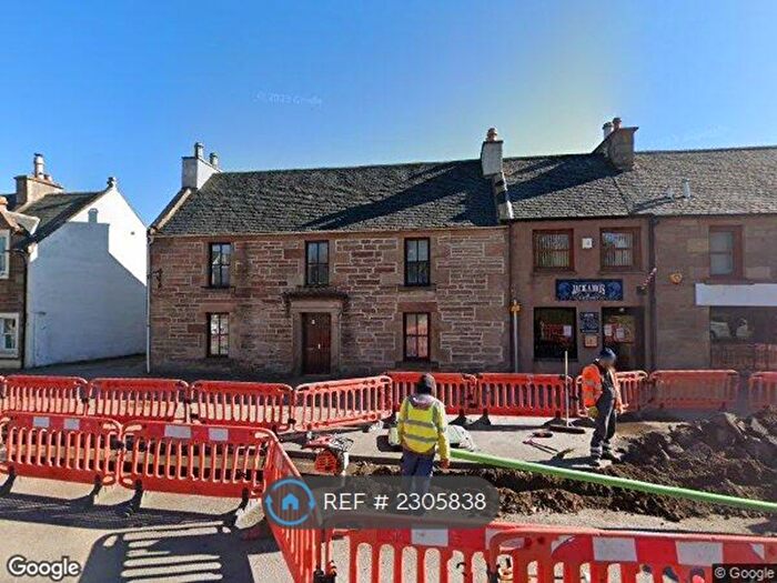 3 Bedroom Flat To Rent In Novar Road, Alness, IV17
