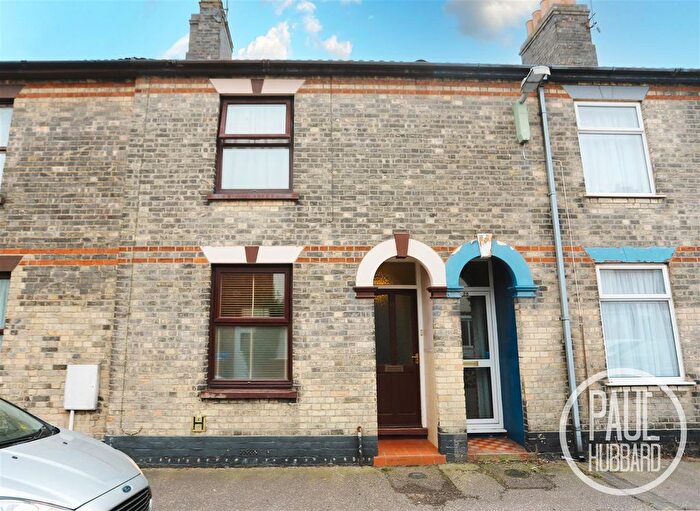 3 Bedroom Terraced House For Sale In Ontario Road, Kirkley, NR33