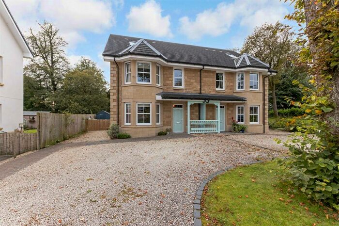 5 Bedroom Semi-Detached House For Sale In Fishers Grove, Stewarton, Kilmarnock, East Ayrshire, KA3