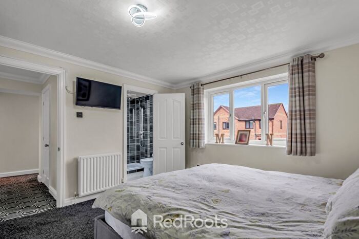 4 Bedroom Detached House For Sale In Hague Park Drive, South Kirkby, Pontefract, West Yorkshire, WF9