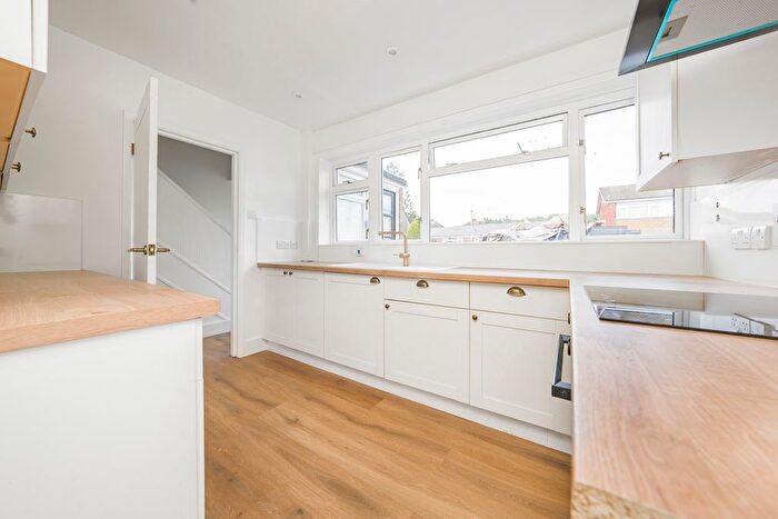 3 Bedroom Terraced House For Sale In Savay Close, Denham Green, Uxbridge, UB9