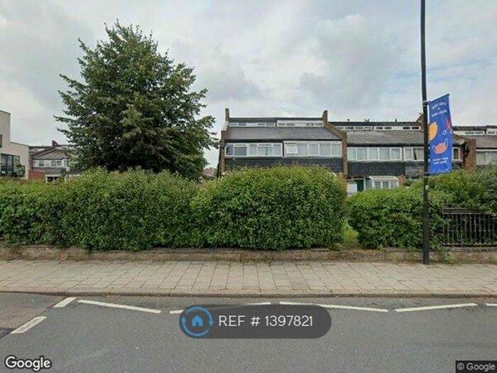4 Bedroom End Of Terrace House To Rent In Woodvale Walk, London, SE27
