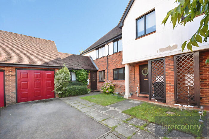 4 Bedroom End Of Terrace House To Rent In Station Street, Saffron Walden, Essex, CB11