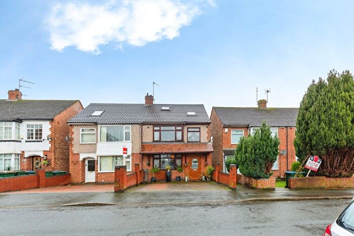 4 Bedroom Semi Detached House For Sale In Norton Hill Drive, Coventry, West Midlands, CV2