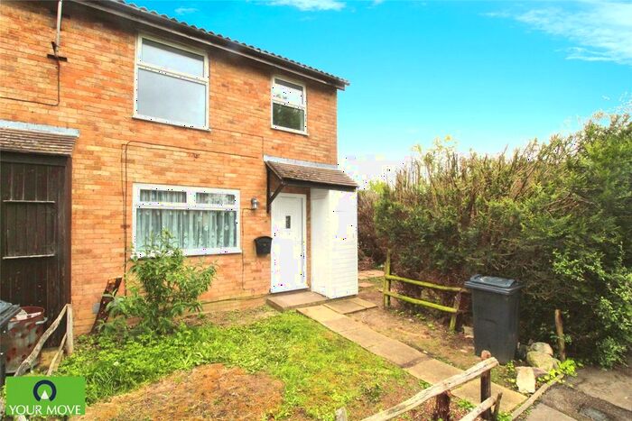 3 Bedroom End Of Terrace House To Rent In Birchett, Ashford, Kent, TN23
