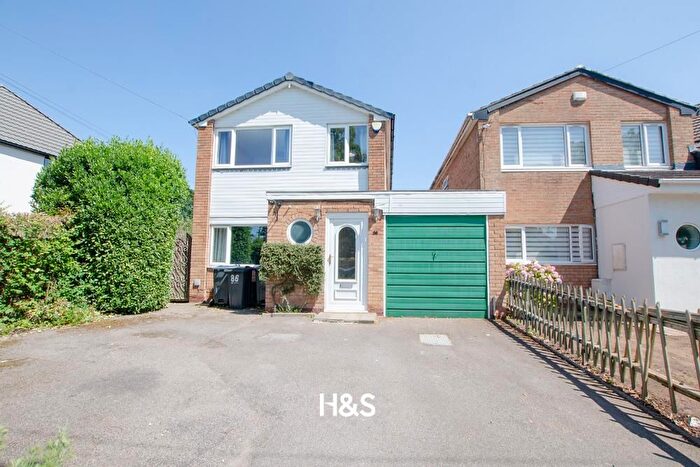 3 Bedroom Detached House For Sale In Barton Lodge Road, Birmingham, B28