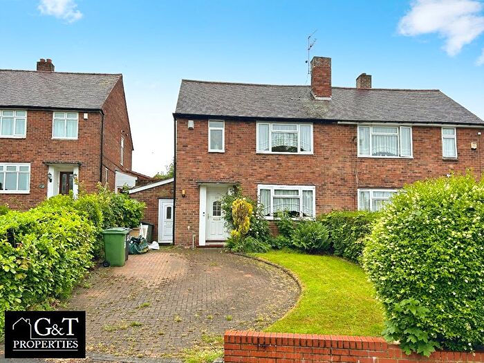 3 Bedroom Semi-Detached House To Rent In The Portway, Kingswinford, DY6