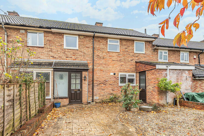 3 Bedroom Terraced House To Rent In Foxwell Drive, Headington, OX3