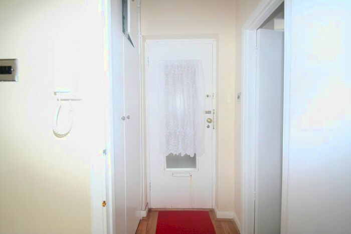 1 Bedroom Flat To Rent In Sunningfields Road, London, NW4