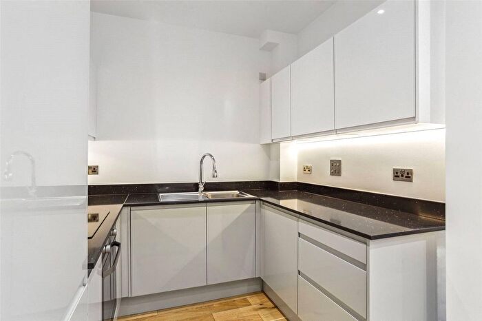1 Bedroom Flat For Sale In Flat, Camden Street, Birmingham, West Midlands, B1