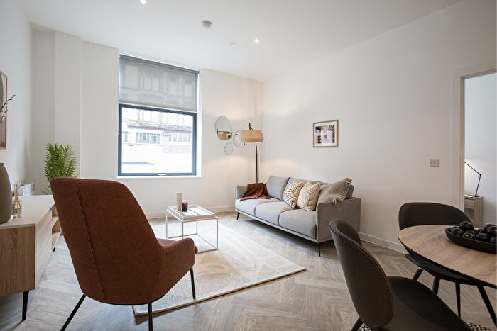 2 Bedroom Apartment To Rent In Stafford Street, Liverpool, Merseyside, L3