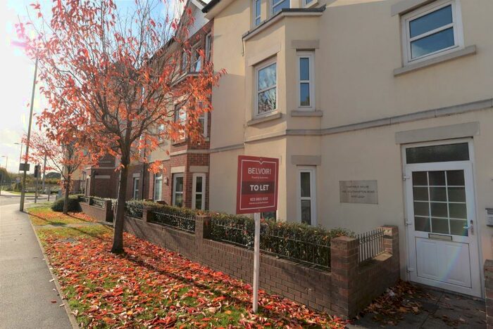 2 Bedroom Flat To Rent In Southampton Road, Eastleigh, SO50