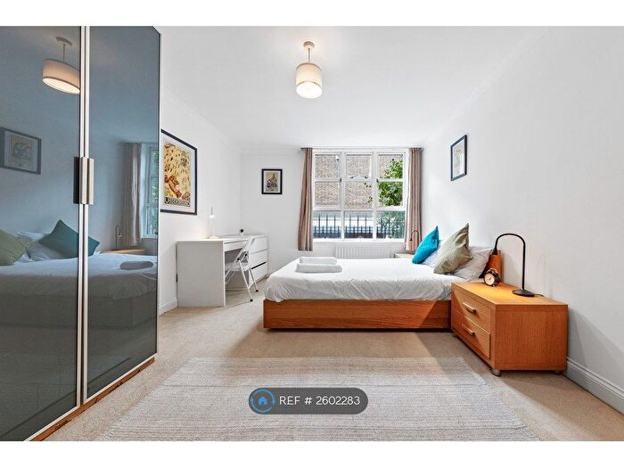 2 Bedroom Flat To Rent In Royal Westminster Lodge, London, SW1P