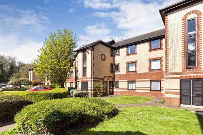 1 Bedroom Flat To Rent In Finchampstead Road, Wokingham, Berkshire, RG40