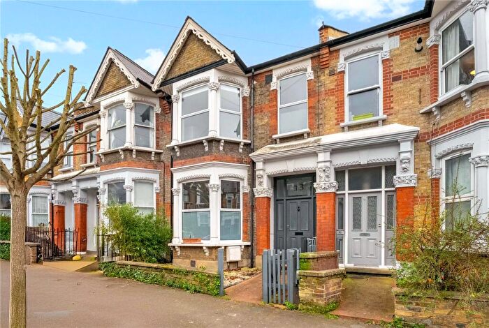 4 Bedroom Terraced House For Sale In Cleveland Park Crescent, Walthamstow, London, E17