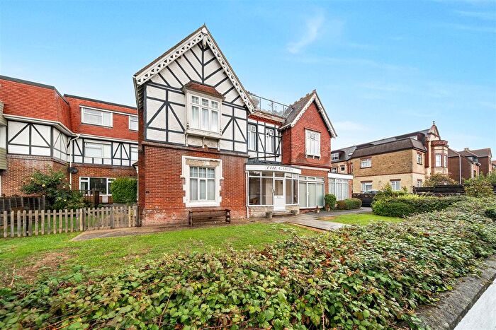 1 Bedroom Flat For Sale In Flat Victoria Avenue, Swanage, BH19