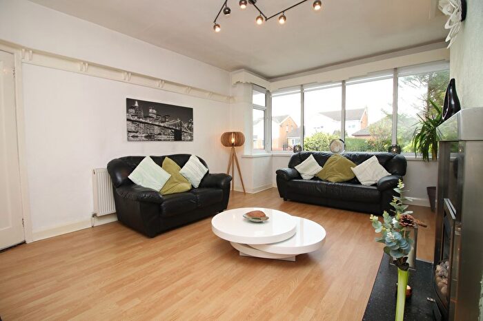 3 Bedroom Semi-detached House For Sale In Anchorsholme Lane East, Thornton-Cleveleys, FY5