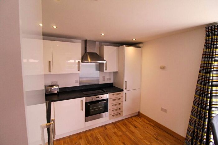 2 Bedroom Apartment To Rent In Pym Court, Cambridge, CB1
